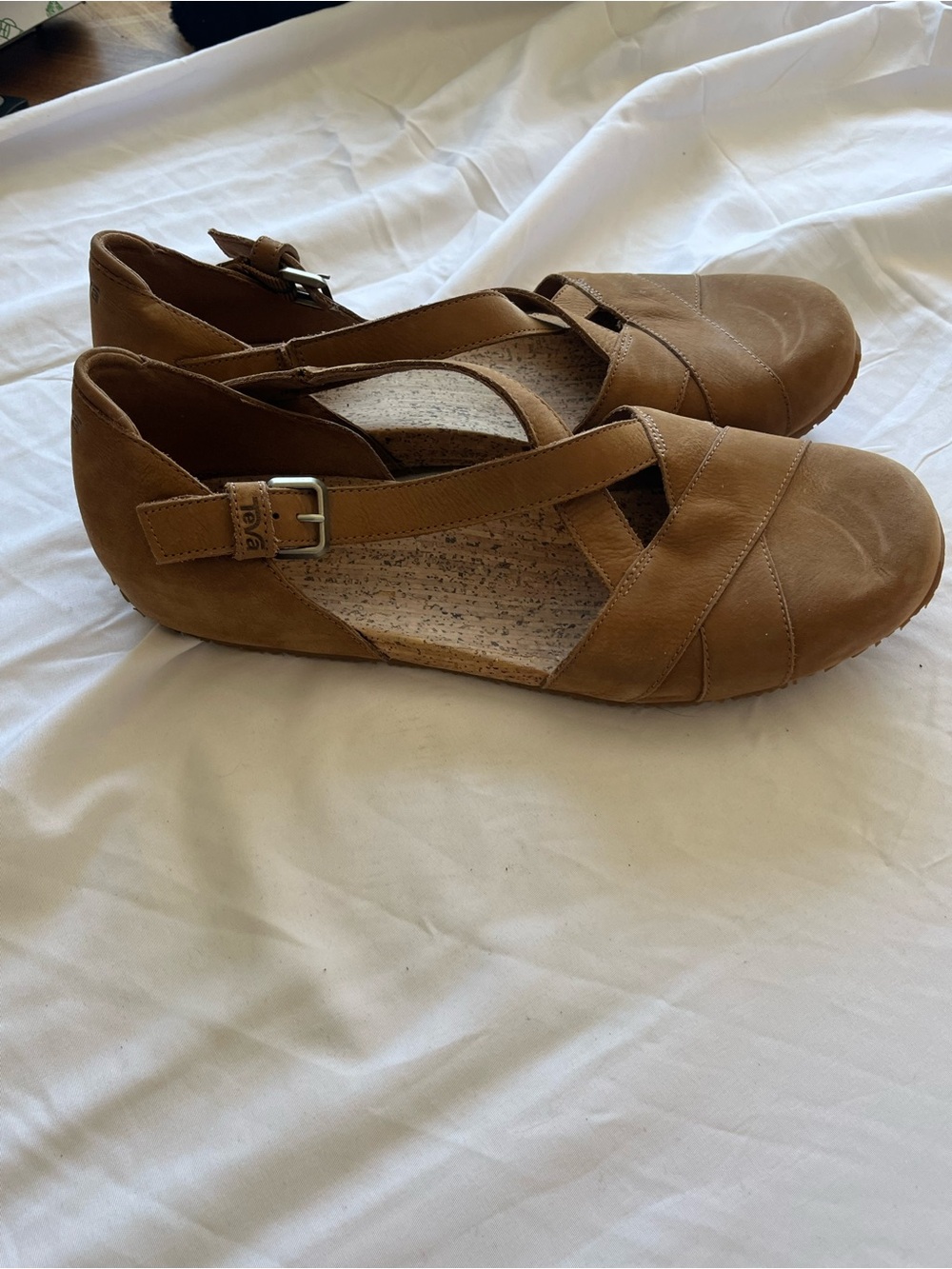 Teva Tan Cross-Strap Leather Comfort Flats w/ Cork Footbed Womens Size 11